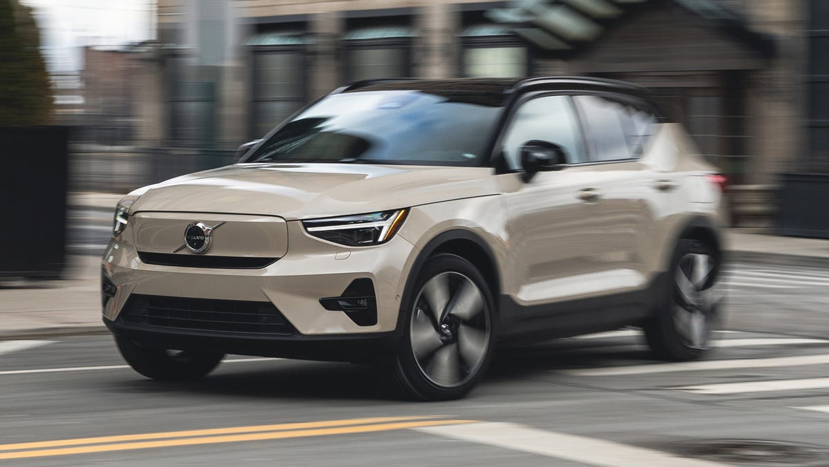 2026 Volvo EX40: What We Know So Far