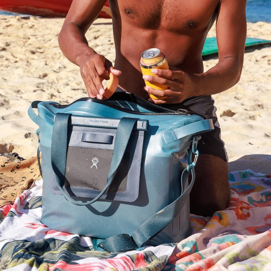 20 L Day Escape: 20 Liter Backpack Cooler | Hydro Flask