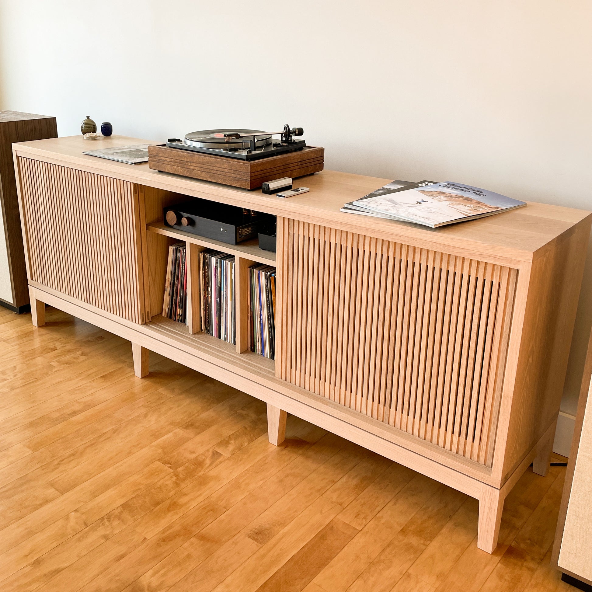 Custom White Oak Record Storage Media Console – STUDIO89